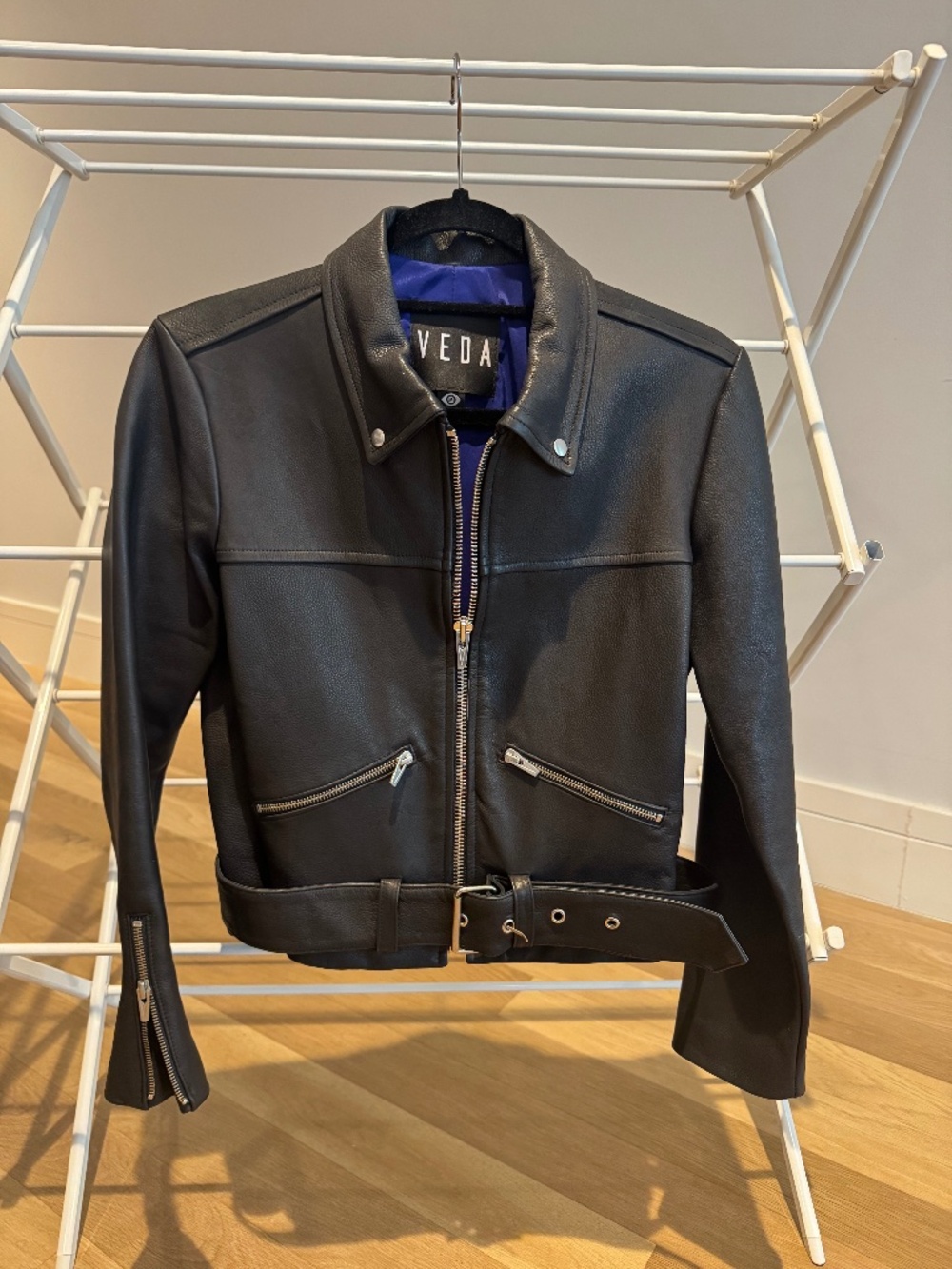 Veda One Leather Jacket size M